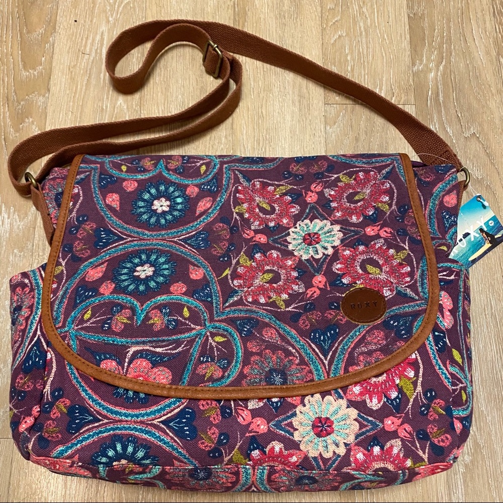 NWT RARE Boho Roxy Messenger Bag & ⁉️ .925 Jewelry